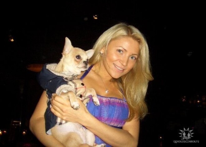 Над звездой «Дома-2» Оксаной Аплекаевой, задушенной на трассе Рига-Москва, надругались в морге