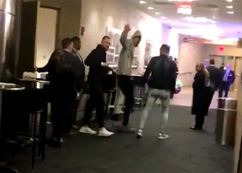 Kristaps Porziņģis pamet "Madison Square Garden".