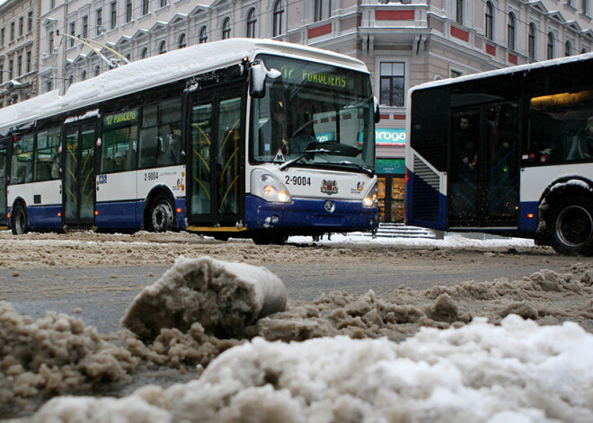 Rosina liegt piemērot atvieglojumus sabiedriskajā transportā trešo valstu pilsoņiem