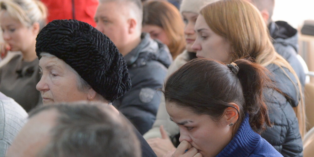 Репортаж: как в Орске узнали о разбившемся в Подмосковье самолете