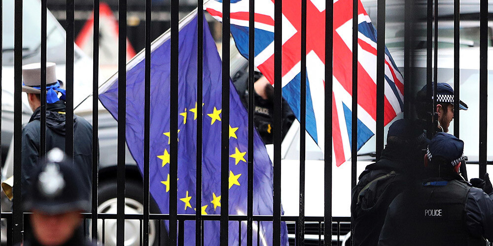 Francija: ES nedrīkst "Breksita" sarunās pazemot Lielbritāniju