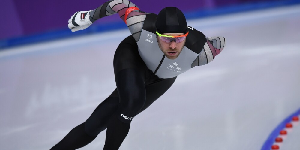 В шаге от медали: латвийский конькобежец занял 4-е место на Олимпиаде в Пхенчхане