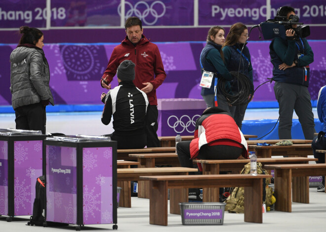 Latvijas ātrslidotājs Haralds Silovs otrdien izcīnīja ceturto vietu Phjončhanas olimpisko spēļu 1500 metru distancē. Līdz šīm Latvijas sportisti ātrslidošanā nekad olimpiskajās spēlēs nebija augstāk par sesto vietu.