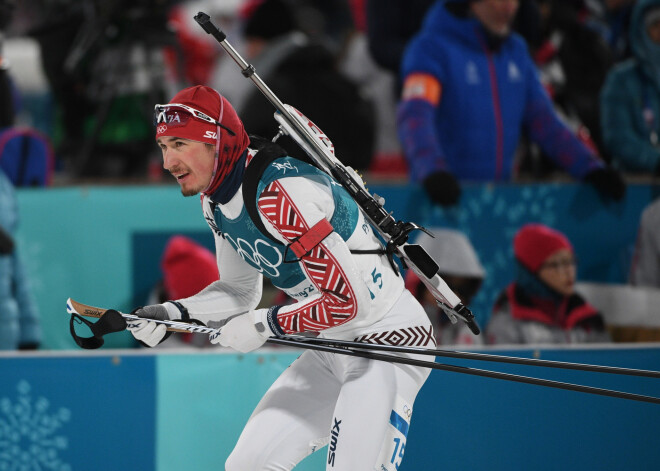 Andrejs Rastorgujevs (#15) un Oskars Muižnieks (#50) 20 kilometru individuālajā distancē.