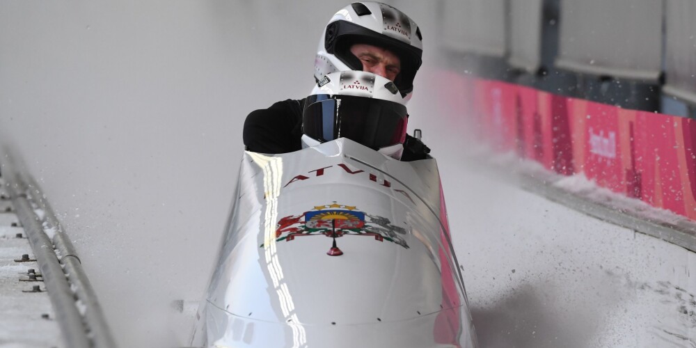Melbārdis/Dreiškens sasniedz labāko rezultātu trešajā treniņbraucienā bobsleja divniekiem