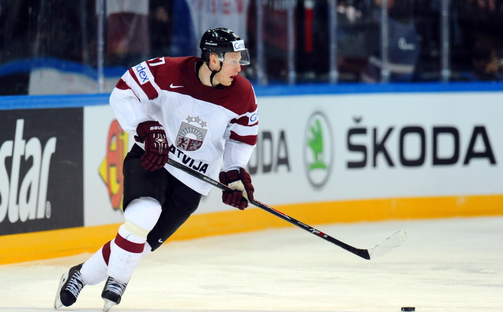 Latvijas hokeja izlase pārbaudes turnīra spēlē piekāpjas Francijai