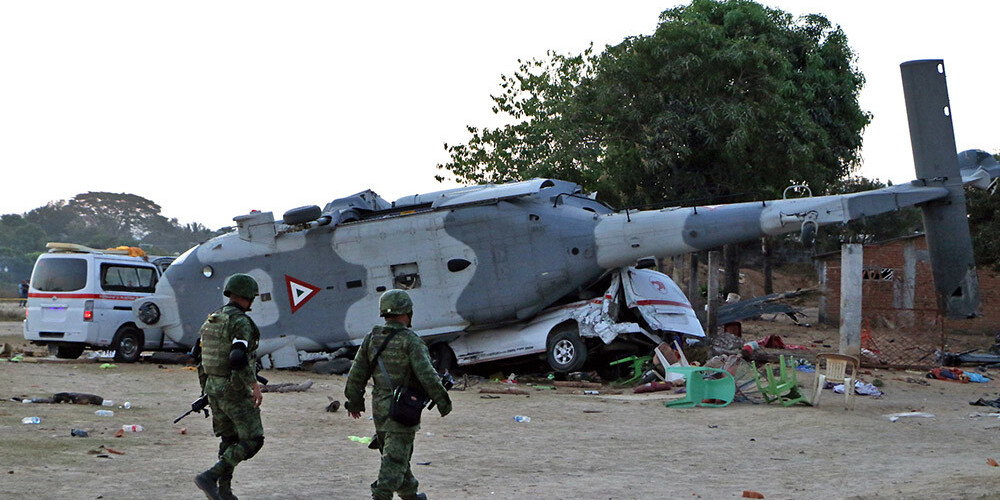 Traģiskā helikoptera avārijā Meksikā dzīvību zaudējuši 13 cilvēki