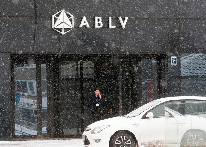 "ABLV Bank" lūgs Latvijas Bankai līdz 480 miljonu eiro aizdevumu, FKTK aptur klientu maksājumus