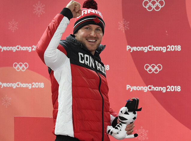 Bobslejists Džastins Kripss savu olimpisko zelta medaļu velta mirušajai vecmammai.