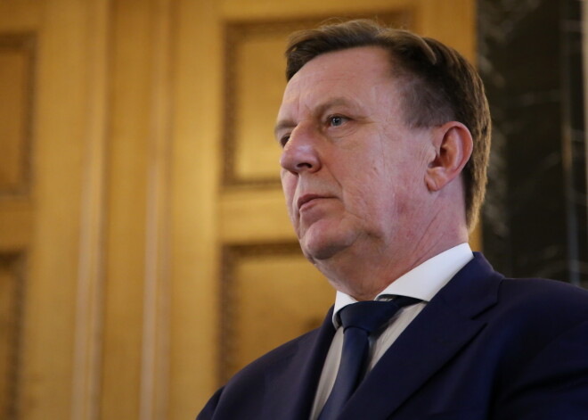 "Likmes ir ļoti augstas" - premjers pilnībā tic iestādēm, kas izmeklē Rimšēviča lietu