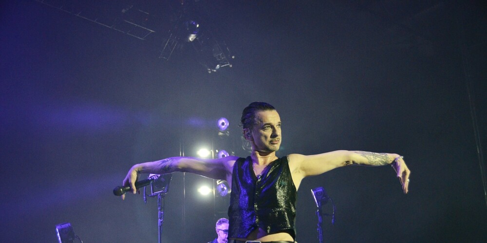 Полный восторг полной "Арены": Depeche Mode снова выступили в Риге