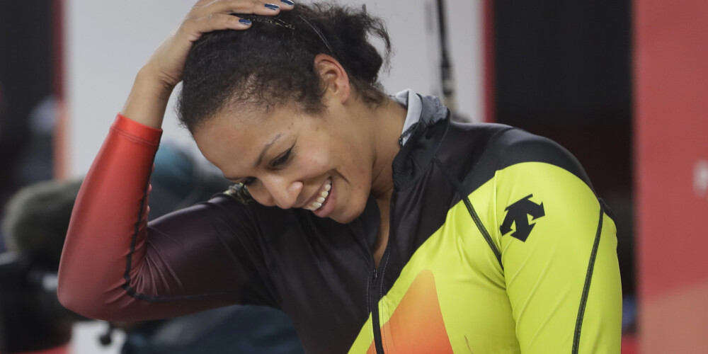 Vācijai uzvara sieviešu bobslejā; jamaikietei ar Latvijas saknēm izdodas apsteigt tikai Nigēriju