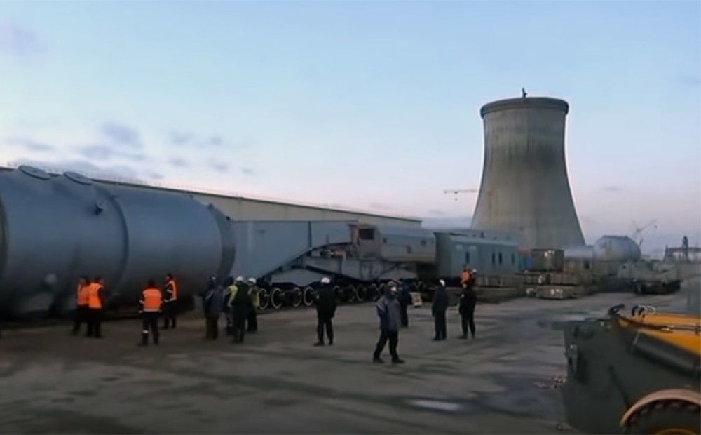Kodoldegvielu Astravjecas AES pirmajam reaktoram Baltkrievija cer saņemt novembrī