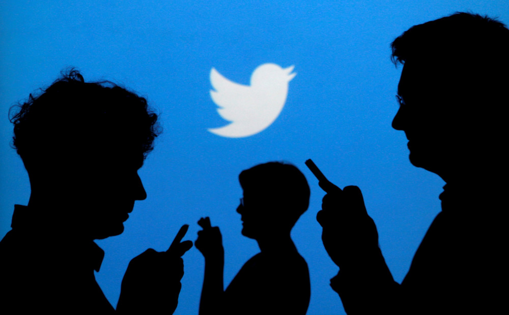 Tviteris sāk cīņu pret botu kontiem un spamotājiem