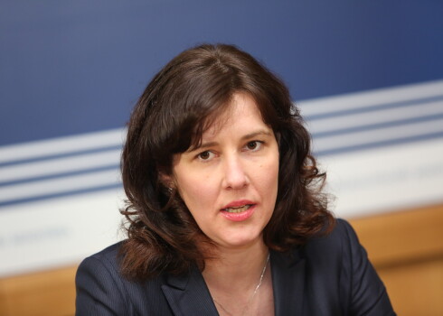 Finanšu ministre Dana Reizniece-Ozola.