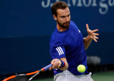 Ernests Gulbis tagad ieņem 195. pozīciju.