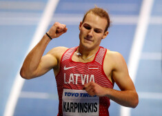 19 gadus vecais skrējējs Austris Karpinskis pasaules čempionātā telpās, kas norisinās Birmingemā, Anglijā.