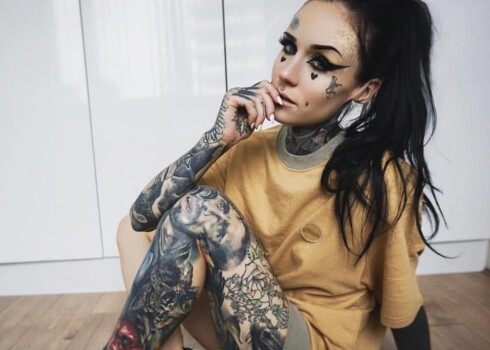 Monami Frost Elete