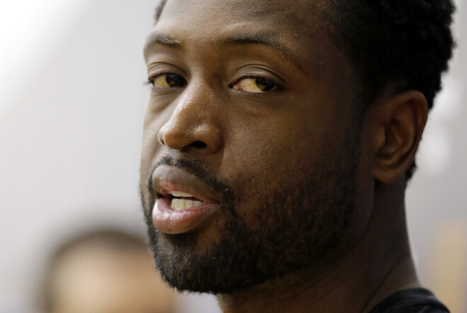 Sašutumu par šādu nekaunību izteicis arī Maiami "Heat" zvaigzne Dveins Veids.