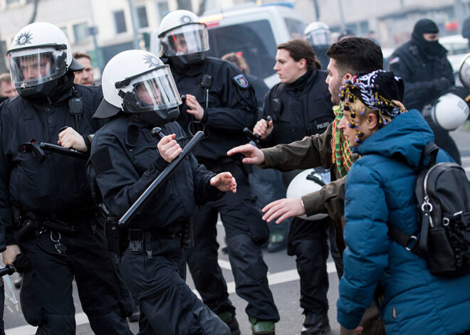 Vācijas varasiestādes brīdina par varbūtējiem vardarbīgiem kurdu protestiem