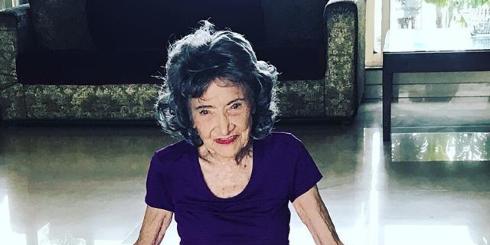 99-летняя преподавательница йоги назвала 5 правил долгой и счастливой жизни