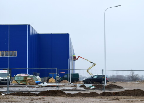 Фоторепортаж: строительство IKEA близится к финишу