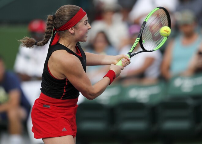 Ostapenko pēc Viljamsas zaudējuma debitēs WTA ranga pieciniekā