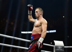 Latvijas bokseris Mairis Briedis.