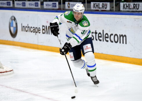"Salavat Julajev" bez Bārtuļa zaudē KHL Austrumu pusfināla ceturtajā spēlē