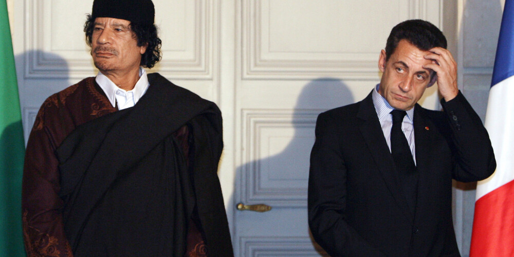 Francijas eksprezidents apsūdzēts korupcijā; viņš pieņēmis vairākus miljonus no Kadafi
