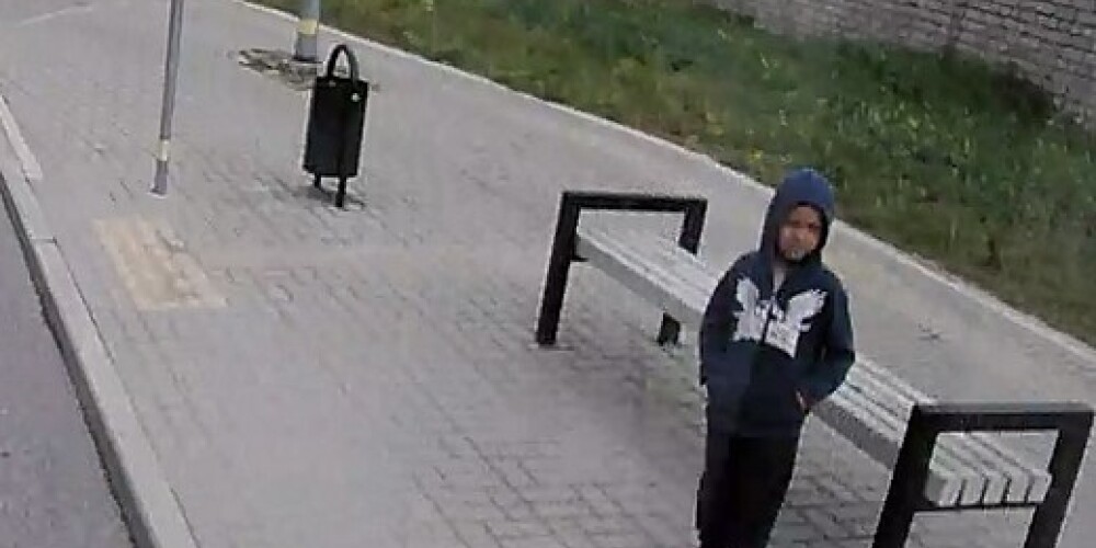Traģēdijā ar mazo Ivanu tiesās policisti, kura nereaģēja uz cilvēku zvaniem par redzētu puisēnu