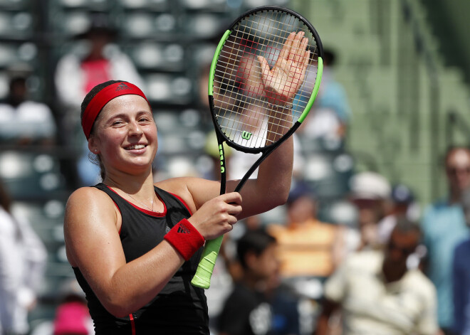 Ostapenko pārspēj Svitoļinu un iekļūst Maiami WTA "Premier" turnīra pusfinālā