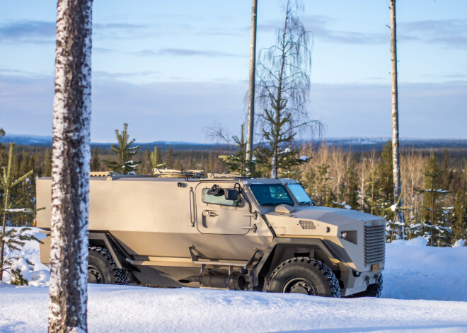 “SISU GTP” ir augstas caurgājamības automobilis, kas spēj pārvarēt ļoti ekstrēmus braukšanas apstākļus. Lai varētu paveikt operatīvo uzdevumu pat visskarbākajos bezceļos, transportlīdzeklis ir aprīkots ar neatkarīgu balstiekārtu, 365/80 R20 riepām un diferenciāļa bloķēšanas mehānismu katrā ritenī.