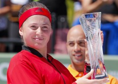 Aļona Ostapenko nostiprinājusies WTA ranga pirmajā pieciniekā un arī pirmais trijnieks ir pavisam tuvu.