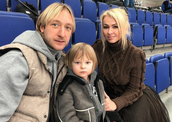 Яна Рудковская рассказала, каким ремнем бьет 5-летнего сына: "И что? И меня родители в комнату сажали темную, и ремень применяли, и домашние аресты были"