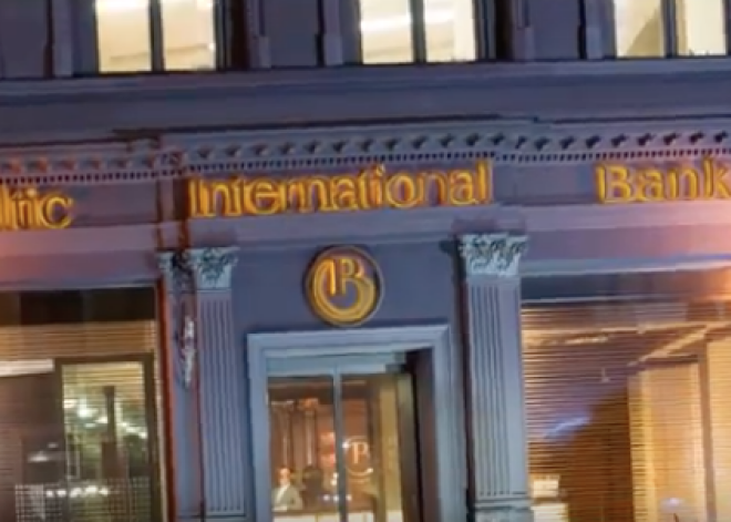 No darba "Baltic International Bank" aizgājis Andris Ozoliņš