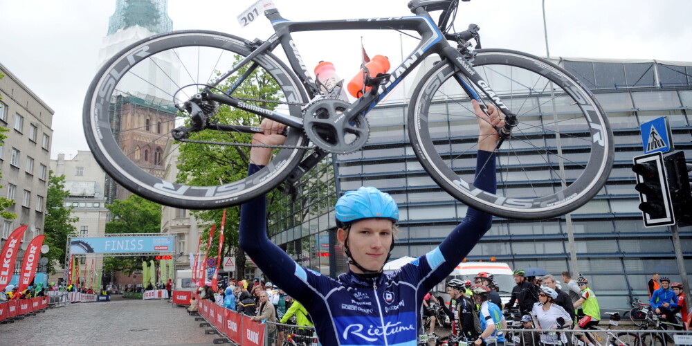 Latvijas riteņbraucējs Krists Neilands piedalīsies "Giro d' Italia"