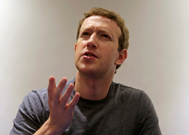 Вот так! Центр госязыка о фамилии основателя Facebook: Закерберг, а не Цукерберг!