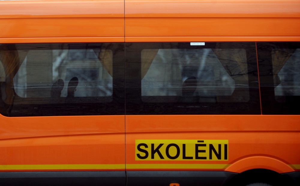 Jaunmārupē skolēnus vadājis autobusa šoferis 2,52 promiļu reibumā