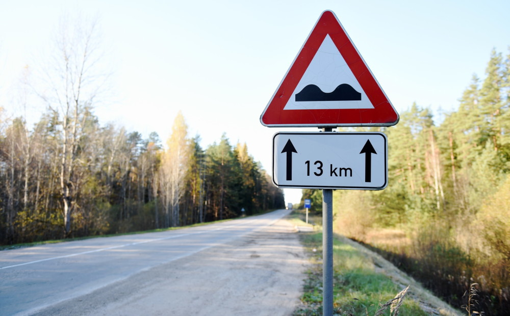 Satiksmes ministrija uzstāda mērķi: līdz 2050. gadam jāpanāk, lai Latvijā uz autoceļiem nav bojāgājušo