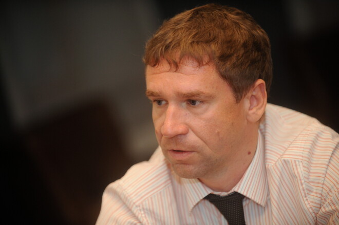 Владимир Антонов