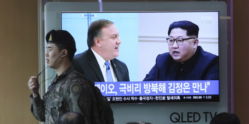 CIP direktors Pompeo slepenā vizītē Ziemeļkorejā esot ticies ar Kimu Čenunu