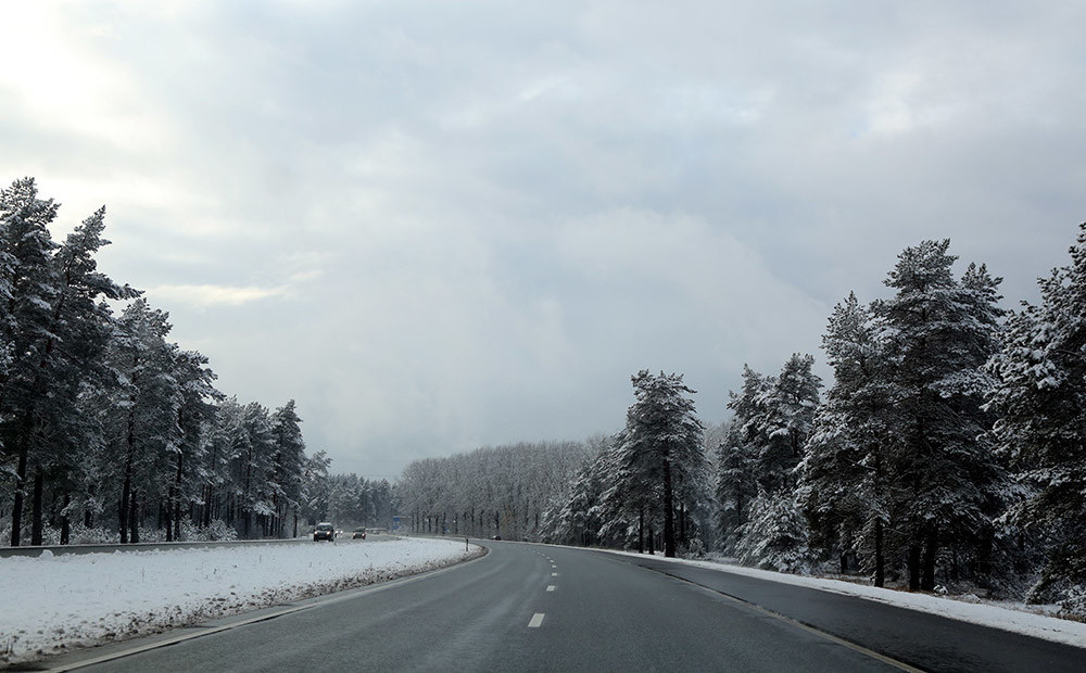 Ziemas sezonā valsts autoceļu uzturēšanā izlietoti 23,8 miljoni eiro