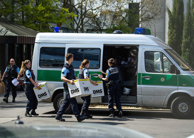 Kaitīgo izmešu falsificēšanas lietā Vācijas policija veic kratīšanas "Porsche" birojos