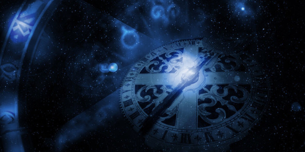 Astroloģija (grieķu: astron — 'zvaigzne' + logos — 'mācība') vairākās kultūrās ir tradīcija, mācība un māksla par cilvēku likteņa un notikumu pareģošanu pēc debess spīdekļu stāvokļa. Astrologi nodarbojas ar astroloģiju un simbolu valodu, uzskatot, ka debess ķermeņu kustības un vairākas kosmiskas parādības ietekmē lietas uz Zemes. Lai gan mūsdienu oficiālā zinātne astroloģiju uzskata par pseidozinātni, kā arī to noliedz kristīgā baznīca, tai ir daudz piekritēju, un plašsaziņas līdzekļos regulāri tiek publicētas astroloģiskās prognozes.