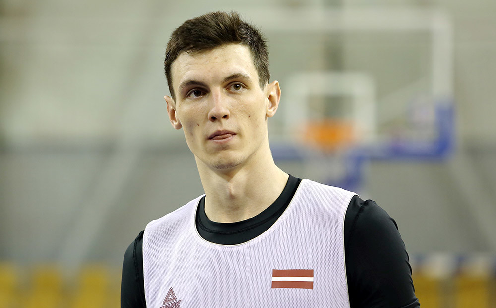 Rodions Kurucs gatavs palīdzēt Latvijas U-20 basketbola izlasei Eiropas čempionāta B divīzijā