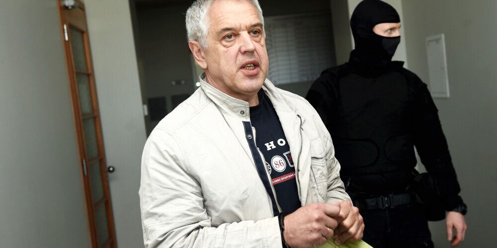 Nereģistrētā veidojuma "Nepilsoņu kongress" vadītājs Aleksandrs Gapoņenko.