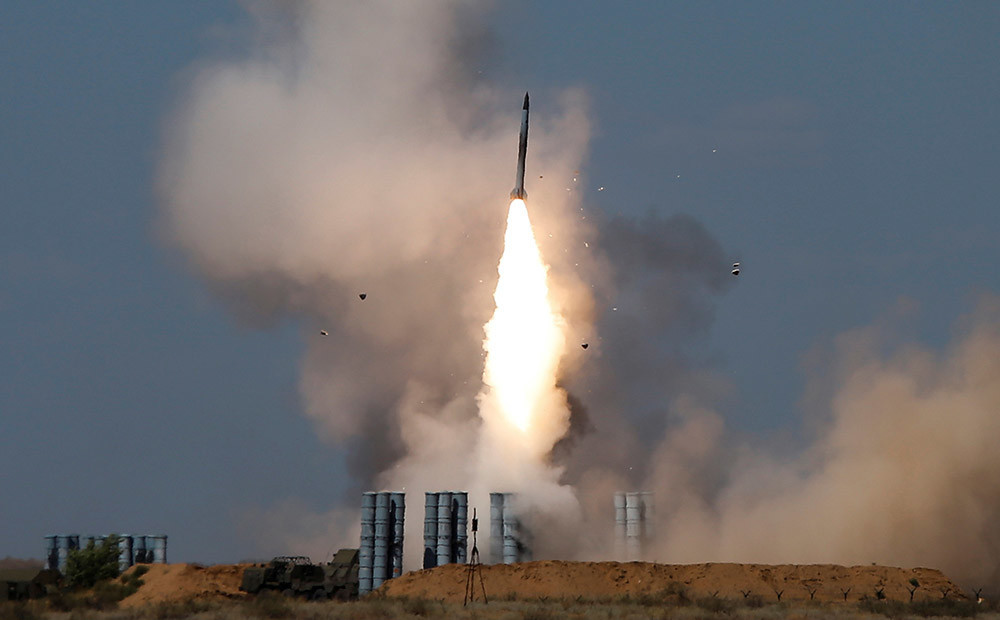 Izraēla brīdina, ka varētu uzbrukt Krievijas pretgaisa aizsardzības sistēmām Sīrijā