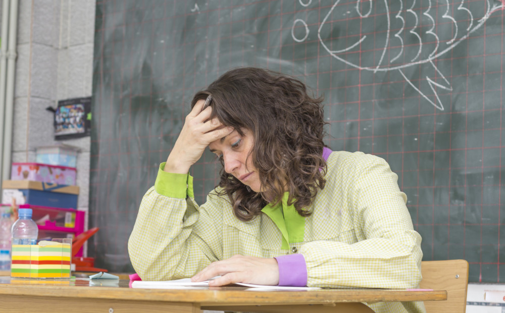 Skolotāja cieš no depresijas un baidās, vai tāpēc nezaudēs darbu skolā
