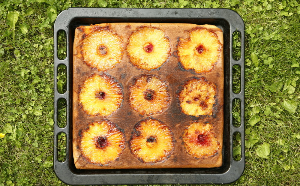 Пирог с персиками консервированными — фото-рецепт